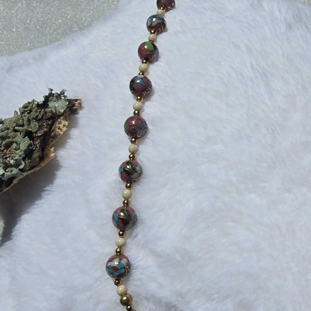 Elegant Multicolor Beaded Necklace